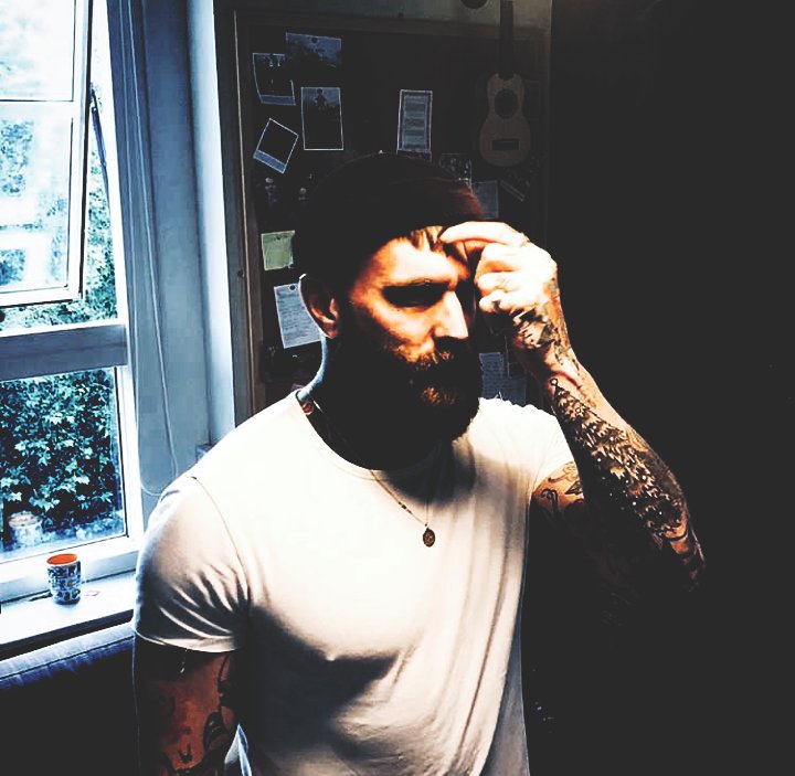 InkedAffxble's tweet image. Pretty sure my nipple could cut glass.