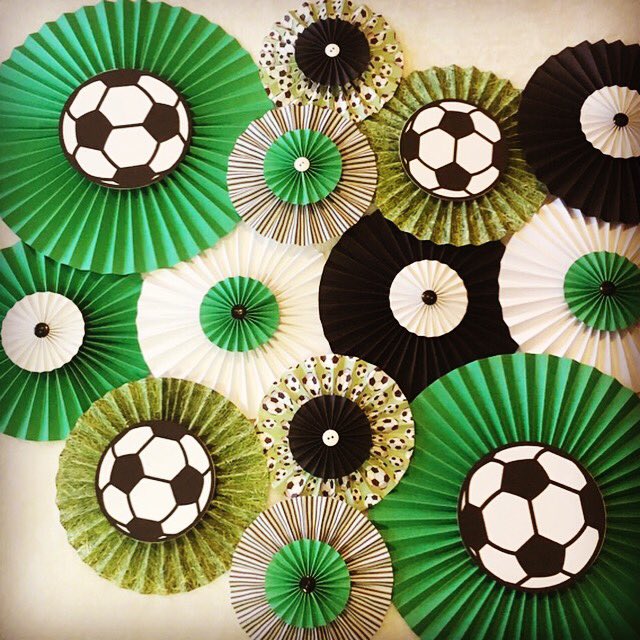 TuttiParti's tweet photo. GOOOOOAALLL!
Add a kick to your World Cup 2018 Party!
#tuttiparti #soccer #worldcup #worldcup2018 #partydecor #partydecorations #paperfans #soccerparty #partytheme #diyparty #partyplanning #partyplanner #partybackdrop #backdrop https://t.co/3X4Y0ZBxn2