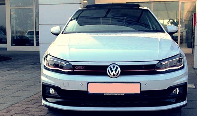 cars_pixels's tweet photo. This Polo GTI gives me soo much life.. Cava the stance 🙆🙆🙆! Good morning 😁😁😁

#Volkswagen #POLOGTI #VrrphaaTuesday https://t.co/TVQXoWOa6v