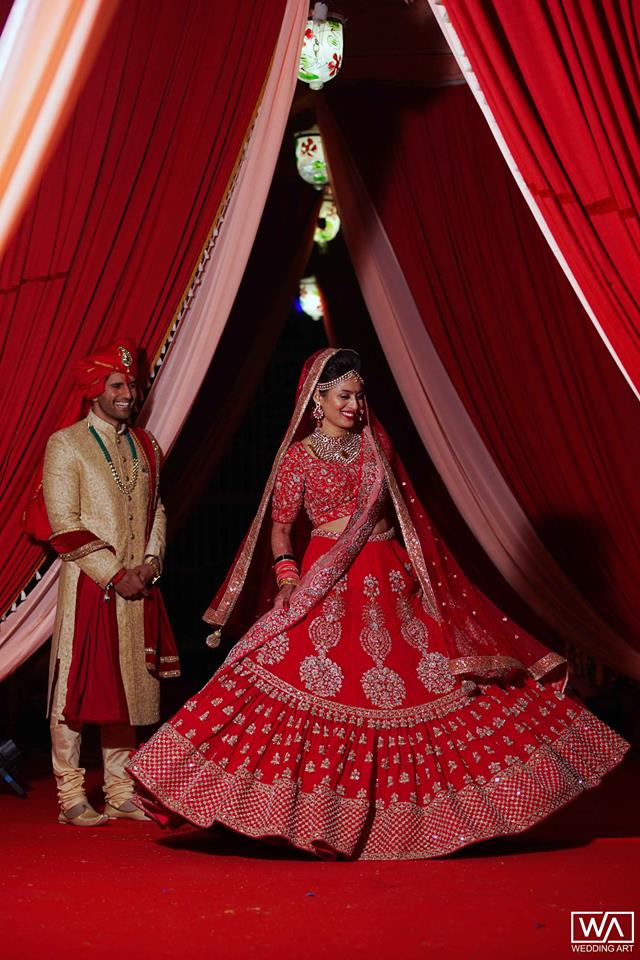 bandbaajaa's tweet photo. Wedding Photography by Wedding Art, Mumbai |
Visit -
https://t.co/aRpKEjlkZ9
#bandbaajaa #weddings #indianwedding #weddingphotographers #bestweddingphotographers #candidframes #bbweddings #bbtrends #weddinginspirations #pictureinspirations #beautifulpictures #Mumbai #ndtv https://t.co/pmIQKsknyH