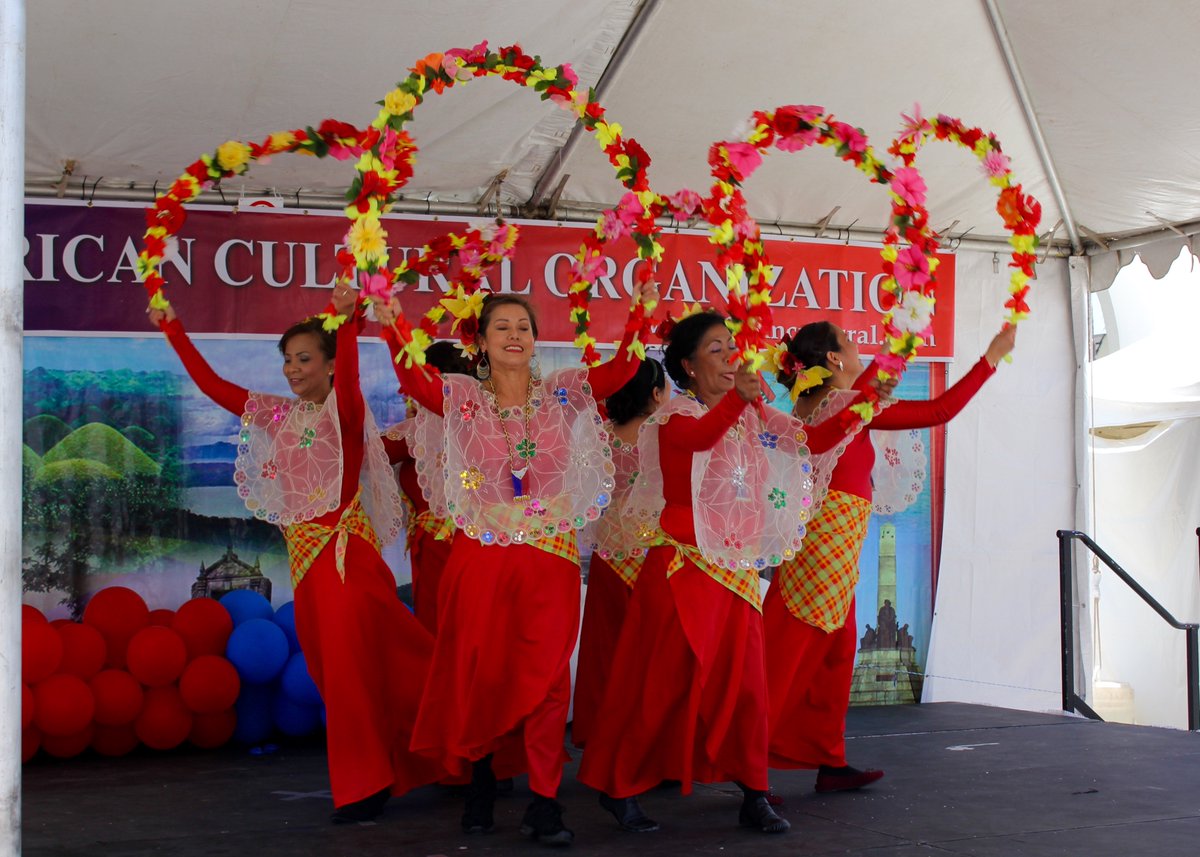 OPLfriends's tweet photo. Thank you to the Fil-Am Cultural Association for your generous donation to the Oceanside Public Library. Cheers to everyone who enjoyed the Fil-Am Cultural Celebration at Oceanside Civic Center June 9. https://t.co/HxZrDVernz