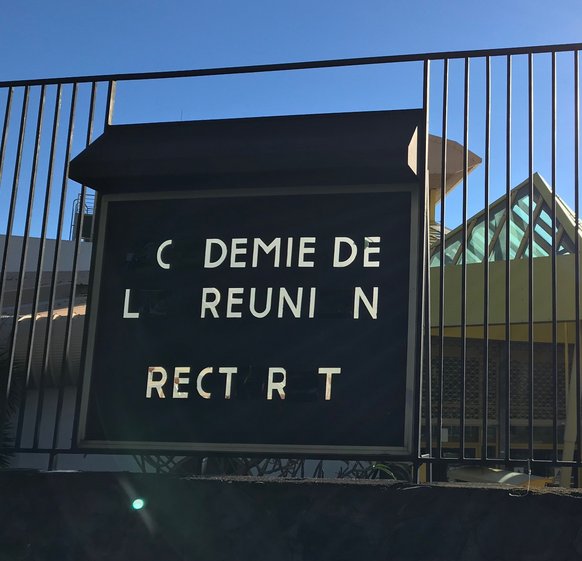 AcLaReunion's tweet image. #MissingTypes | Le rectorat se mobilise pour le #DonDuSang ! C’est un acte citoyen et solidaire qui permet de soigner, chaque année, 1 million de malades. Pas besoin de super pouvoir pour sauver des vies ! Aidez l’@EFS_Officiel  à retrouver les lettres manquantes #ABO 💉