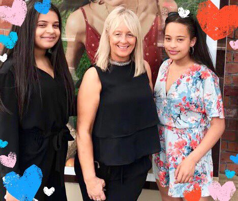 Happy Business Birthday to me 🎂 Thank you Twitter followers &amp; lovely customers for supporting my small business. I’m 6 years old today &amp; means the world I can support my beautiful daughters running my wonderful travel shop of delights 🏝✈️ #QueenofTravel #LaurasTravelVillage