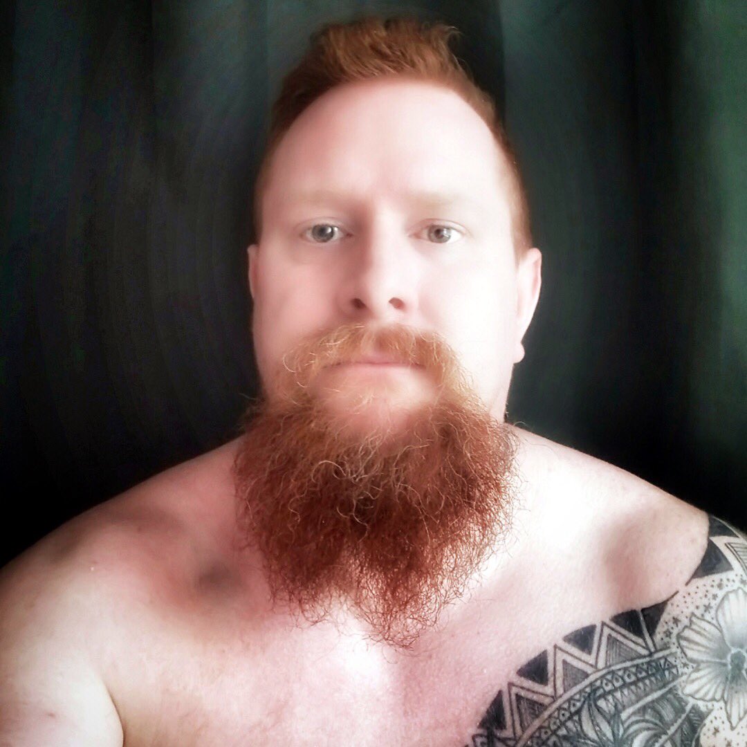 tbbclub's tweet photo. #TattooTuesday with Jay James of Rochester, Kent #beards #tattoos #beardsandtattoos #polynesiantattoo #BeardTweet #TBBClub #redgoatee #redbeard #rockabillytattoos #alternative #subculture
Jay says, "I've had a beard now for over three years and it's become part of my own style." https://t.co/72Pda0UZA2