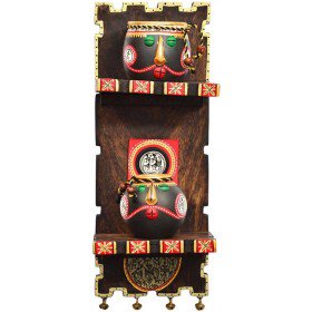 GoRevizon's tweet image. #UniquelyDesigned Hand-Painted #WoodenFrame (15 Inch) 2 #CircularPots #Showpiece - 38 cm (Terracotta)
Add a #RichTexture And #Embellish Your Home in Interesting Manner!! 
&amp;gt;Brown Color 
&amp;gt;Antique 
&amp;gt;Dimension: 38CM X 14CM X 10CM
&amp;gt;Wooden Made 
Shop Here: bit.ly/2t1rcCT