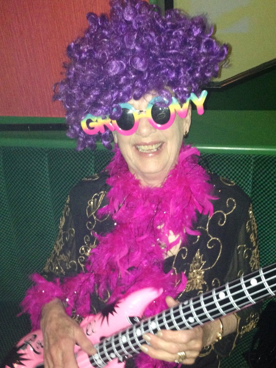 rowney_andy's tweet photo. Good morning @BelfastTrust. My name is May Morrow, I’m 93, live independently &amp; bright as a button. Please help. On Sunday I fractured my hip &amp; await surgery. The pain relief is sending me away with the fairies. Can I have surgery today please #isitbecauseim93 Please RT https://t.co/w9Czy3738K