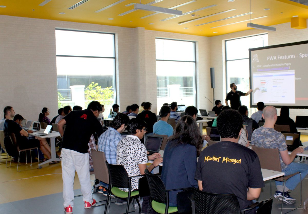 MakeSmartThings's tweet photo. It was a full house indeed!! We had a great turnout last week and look forward to seeing you again for upcoming workshops this month https://t.co/pcSDeVLor6
#ProgressiveWebApps #Javascript #NodeJS #React #Firebase #CloudVision #WebDevelopment #MakeSmartThings https://t.co/wi024aNXIX
