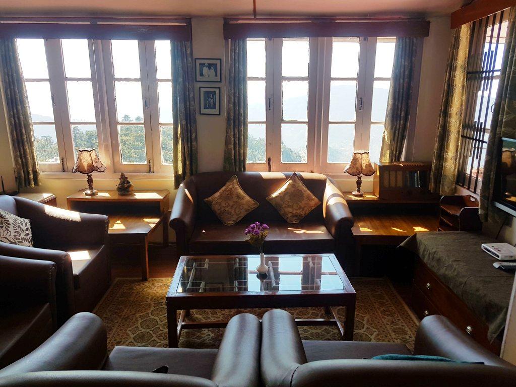 DubeyNeal's tweet photo. Have a look at Shimla's Best cottages Marley Villa's spacious bed rooms, living rooms, guest room and outside seating area. https://t.co/PuEtnbVQZZ

#shimlacottages #luxurycottages #holidaycottages #travel #tourdestination #tourist #holidaydestination #hilltopcottages #vacation https://t.co/VGZbTOfrJx
