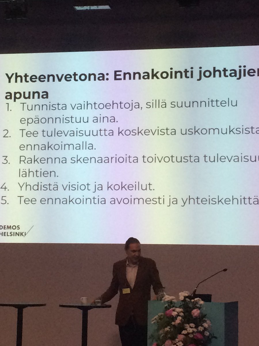 purrirl's tweet photo. ”Suunnittelu epäonnistuu aina”

@DemosHelsinki @Leksis #jofo2018 https://t.co/pVT206Lq61