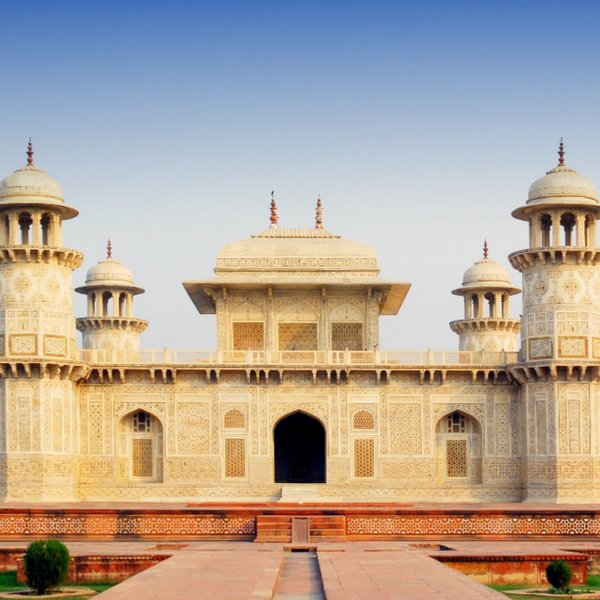 etajmahaltour's tweet photo. Agra - One Of The Three Golden Triangle Cities
Plan Your Trip #GoldenTriangle cities - https://t.co/R8yWvVDOxR
Agra – the #cityoflove showcases the finest of Mughal Architecture.
🔸 #TajMahal 🔹 #AgraFort 🔸Tomb of Itimad-Ud-Daulah🔹#AkbarFort🔸#MehtabBagh 🔹. https://t.co/C96DYp9qQI