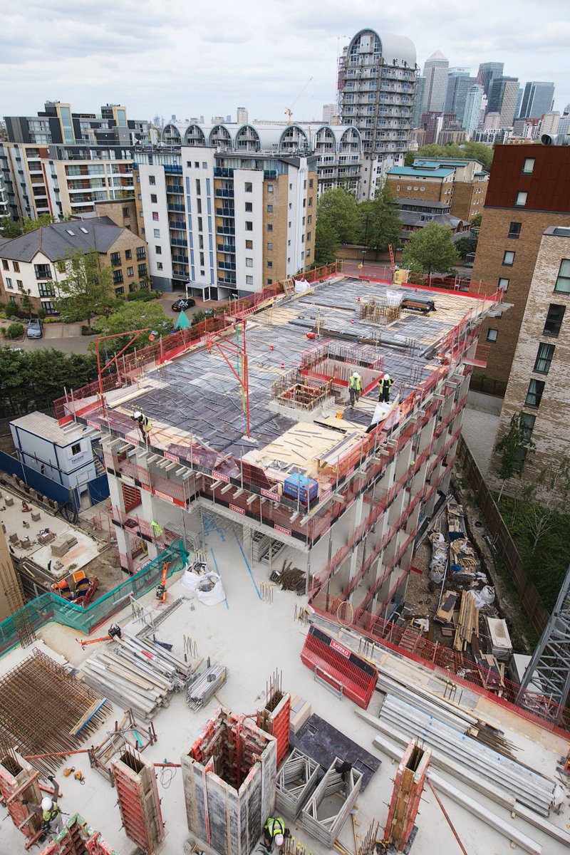We're on #programme and starting to approach the top on our Yeoman Street #contract for #FairViewHomes - Our #team pushes on to our final few weeks in order to complete the #project on time 👷‍♂️⏰🚧

#construction #concrete #frame #development