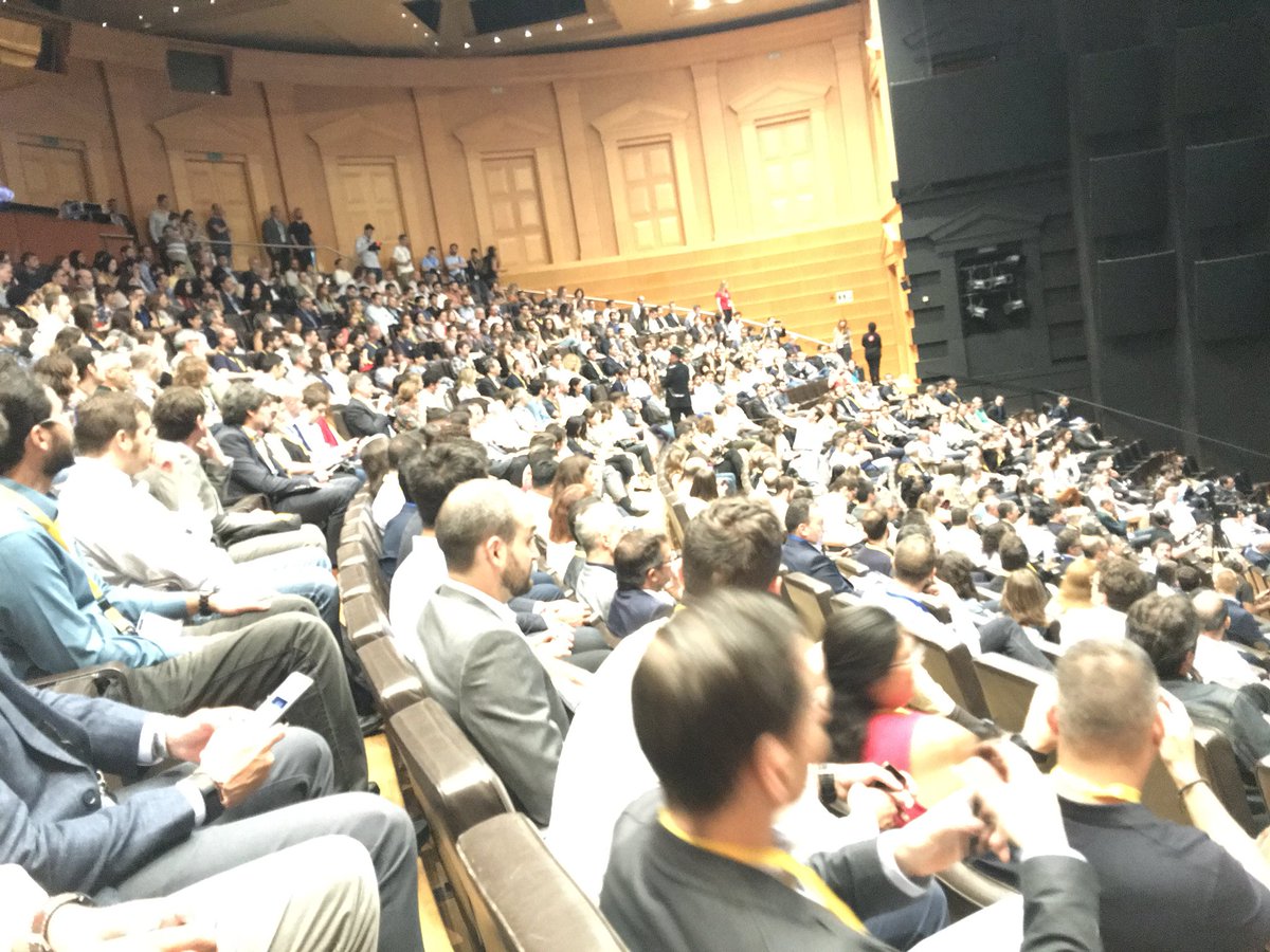 TortrasAlex's tweet image. Full house at #SalesforceBCN !!!!