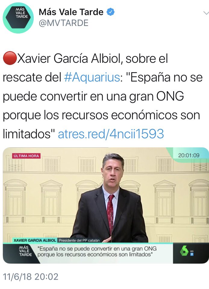 DfeXl4GXUAMq7Bs.jpg:large