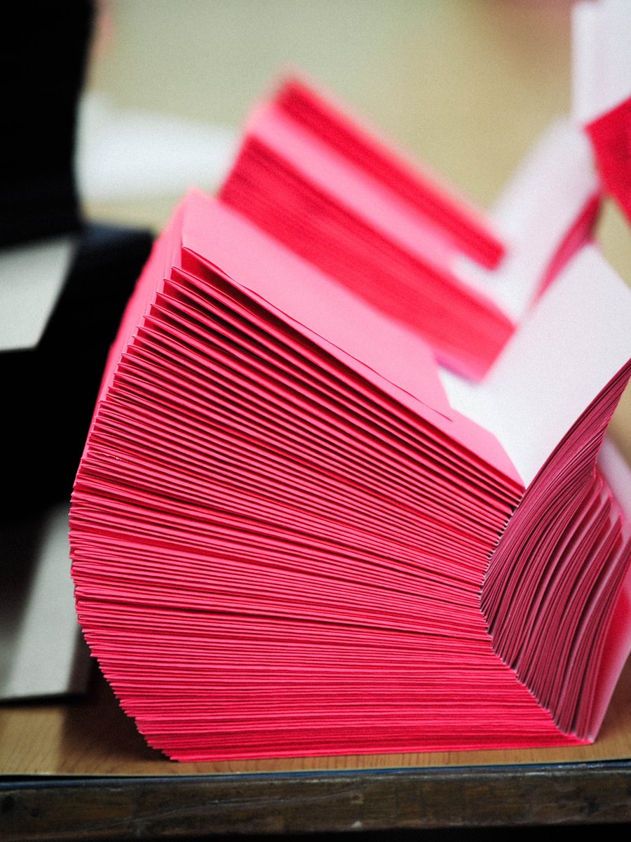 GFSmithpapers's tweet photo. Gmund Action Pastel Heart Attack envelopes from our Hull site. Create your own hand-made, bespoke envelopes from business card size up to A3 >> https://t.co/o2ICgCSrC1 Photographed by @tonikstudio. https://t.co/vT450dyXBS