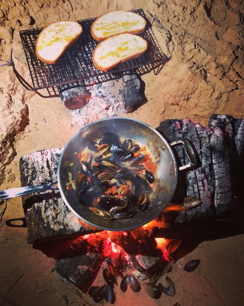 Long weekend dinner is served thanks to our mates at @myersseafood. A simple but bloody effective chilli mussels &amp; chorizo #seafood #fire