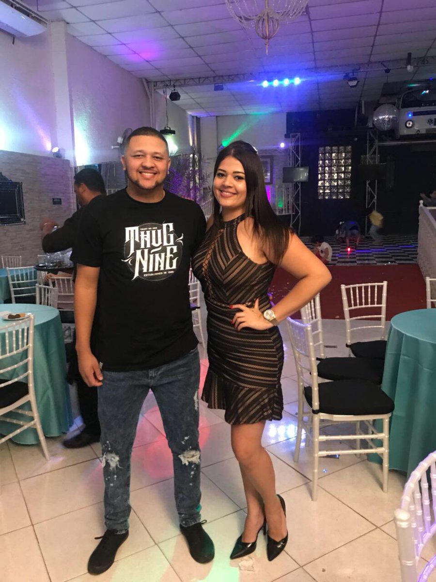 FelipeMissel's tweet photo. Eu não te amo pouco eu amo muito!!Feliz dia dos namorados 💍❤️🙏  @beatrizverdaml https://t.co/JSpxV4QmMF