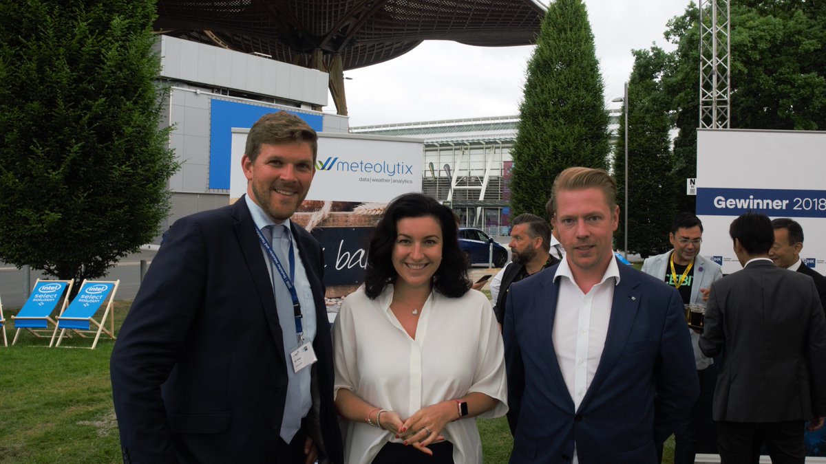 meteolytix's tweet photo. Wir sind auf der @cebit bei der #WeDoDigital Preisverleihung! Wir freuen uns auf einen interessanten Austausch in der DJ-Area im !dcampus. Mit dabei sind auch @DoroBaer und @wgoertz. #GemeinsamDigitalDenken #CEBIT18 https://t.co/UqSwMY8KX4