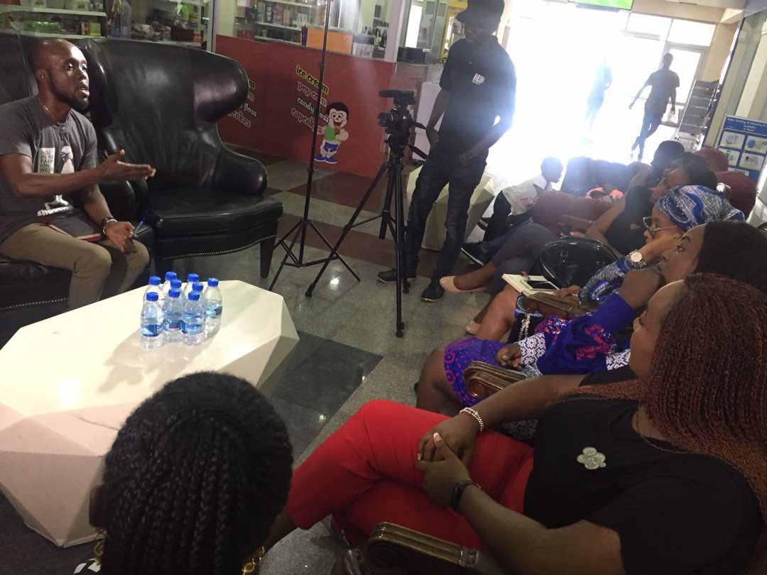 Xavier_D_Ace's tweet photo. #BraTalk
With #BukolaAndFriends and @zinnystyles 
For #HHFW
At The Milkshake Bar @The22_0spot https://t.co/Ug4pKk3hPc