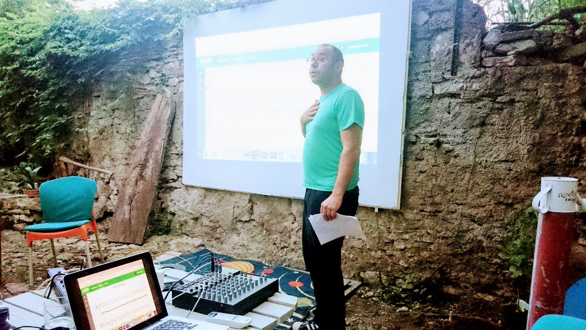 EuMusicIncub's tweet photo. Mentor Kristo Käo and participant Marko Jovanovic gave a lecture about digital technology in music education to all interested music educators in Pula, Croatia + a concert to increase the credibility of the proposed digital tools @Marko_Jov 
#music #Europe #incubator https://t.co/bhXWZWb99l