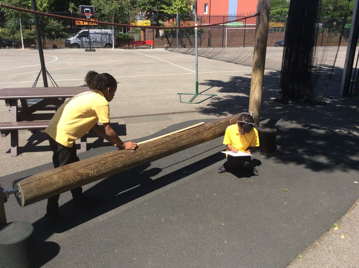 KenderWilson's tweet photo. Yesterday, Wilson Class were measuring objects in our school environment. https://t.co/EbqahLAr7u