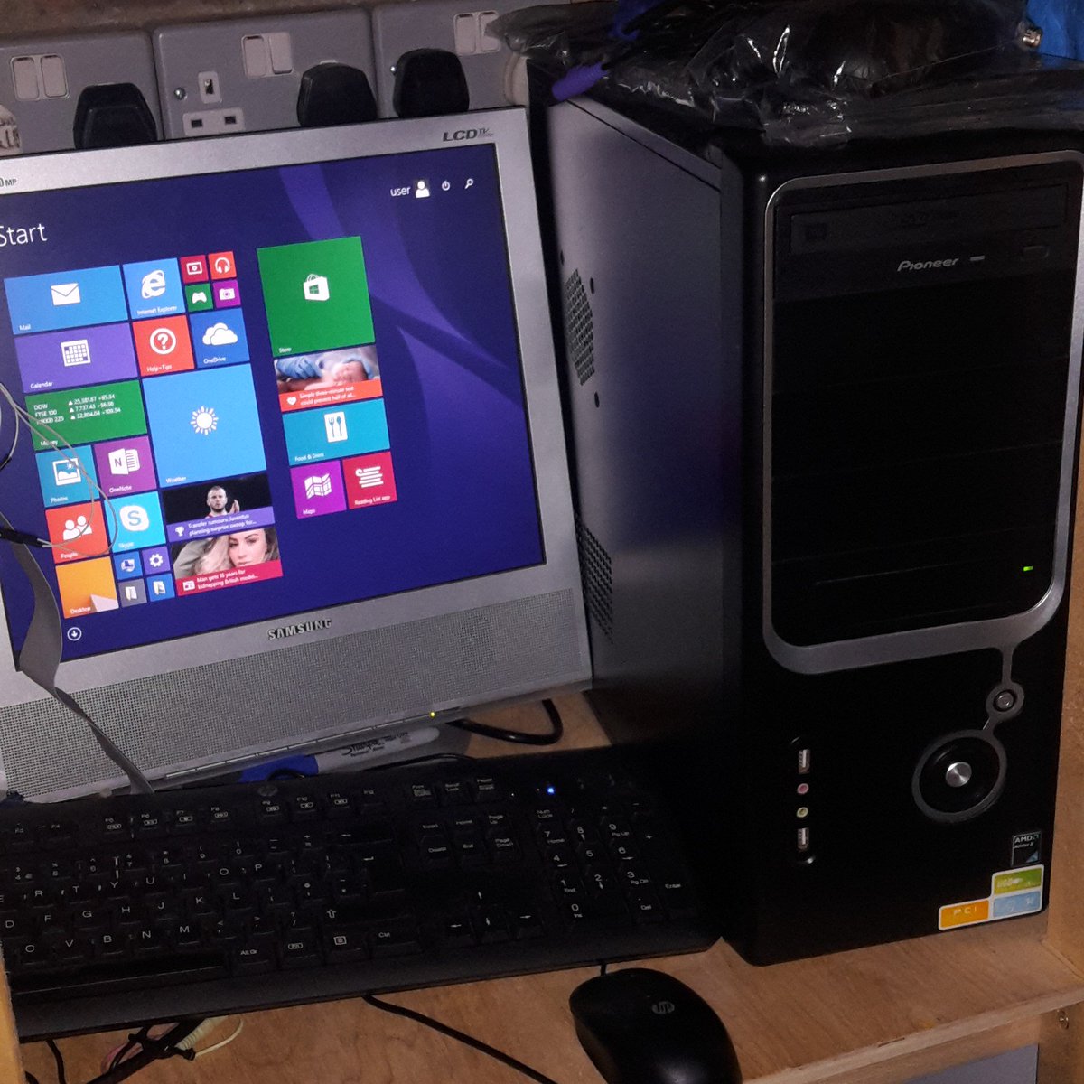 frankmwayman's tweet photo. Business tools, like this Windows 8 PC, along with more traditional trade tools, can make a massive difference to someone's life in a developing country while clearing my garage of clutter! Thanks @TWAMGB and @knightswoodbap for joining this up. #ToolsWithAMission https://t.co/4nLAqFcPrC