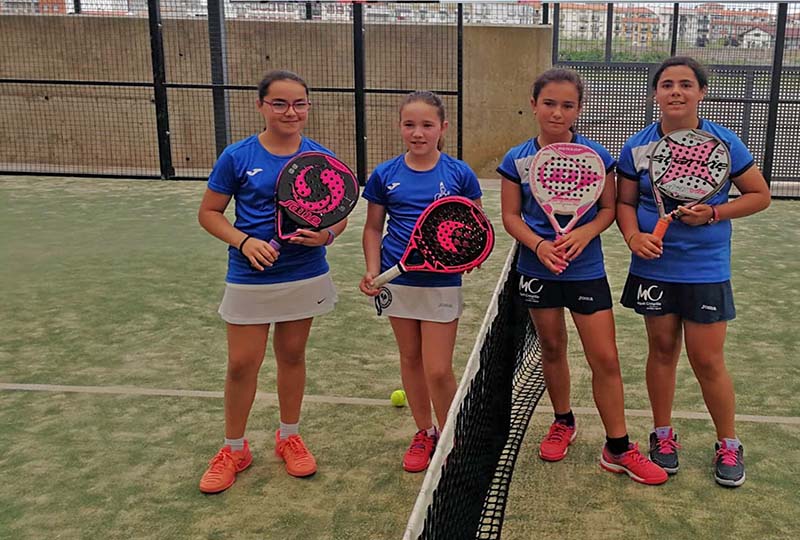 Area_Deportiva's tweet photo. PÁDEL: Brillante punto y final de los Judex de Pádel con la disputa del Master en Don Benito y Villanueva y organizado por @Atavas_1992 Con @fexpadel https://t.co/XGaCKhU3ni https://t.co/VQ5RR7yxo5