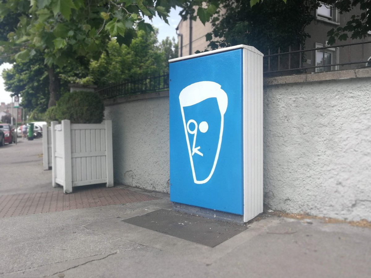 DublinCanvas's tweet photo. Keeping with James Joyce theme. Wonderful new artwork 'Dubliners' by Niall Laverty from @AtitAgainDublin Located at Oakley Road/Dunville Road, Dublin 6. Painted in time for @bloomsdayfest #bloomsdays #joyce #RanelaghD6 https://t.co/2bPnAAseWY