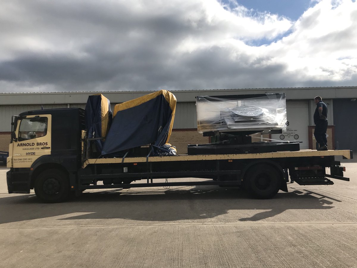 Adelphi_Auto's tweet image. Another exciting project completed and ready for delivery to our customer with the help of Arnold Bros Haulage #automation #robotics #abbrobotics @ABBRobotics_UK @ABB_UK
