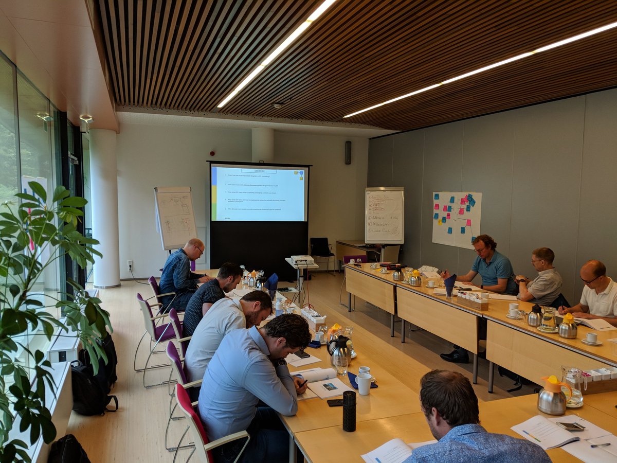 RemcoBroekmans's tweet photo. Break time plus excercises in the @GeneseeAcademy #DataVault class on day2. Good discussions on #KeyedInstance and #Business faced modeling -#ELM - at the early start https://t.co/VLNL5V09YB