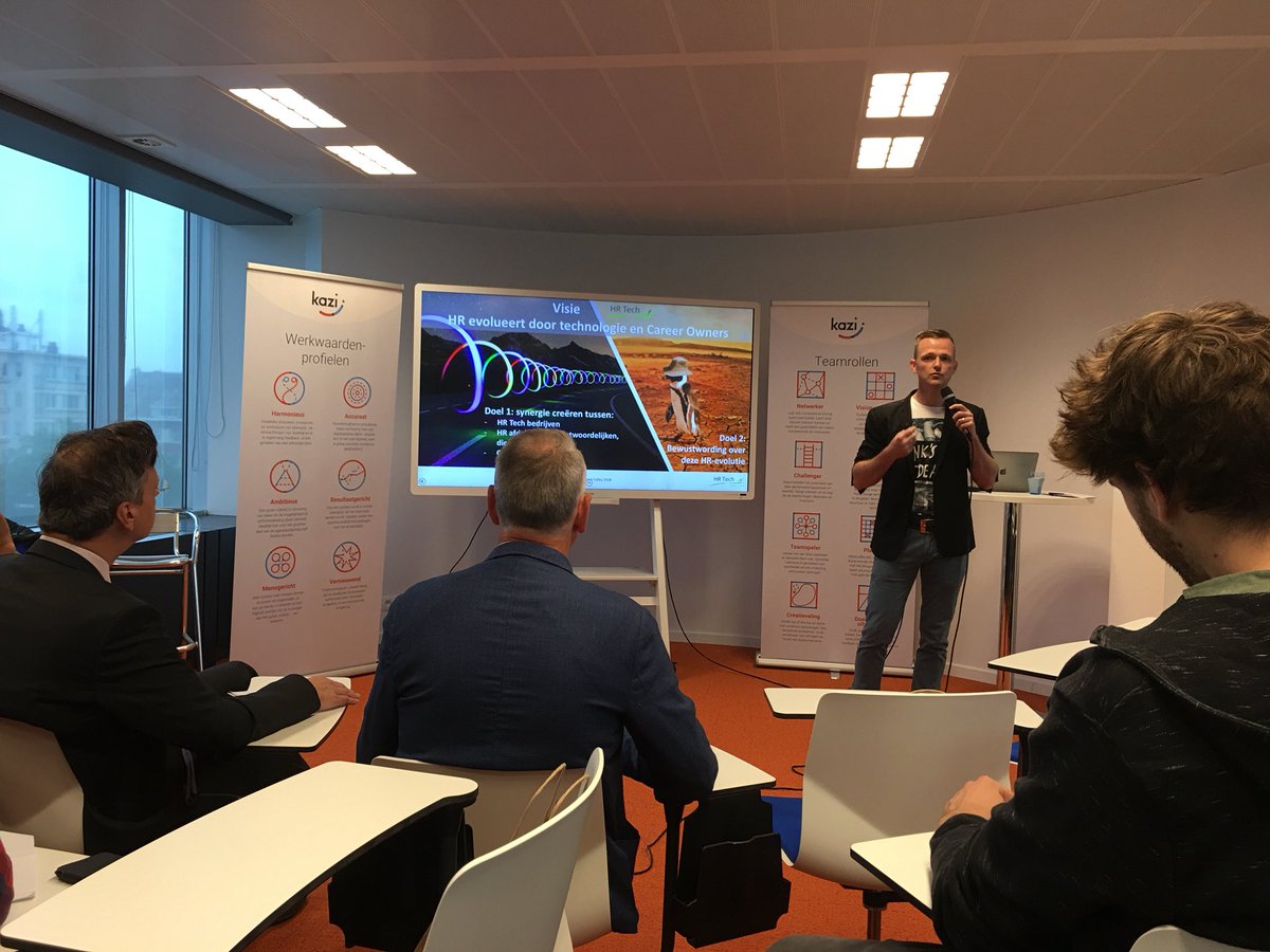Samen werken we aan digitalisering binnen HR! Ook #commagroup is proud partner van #HRtechvaley