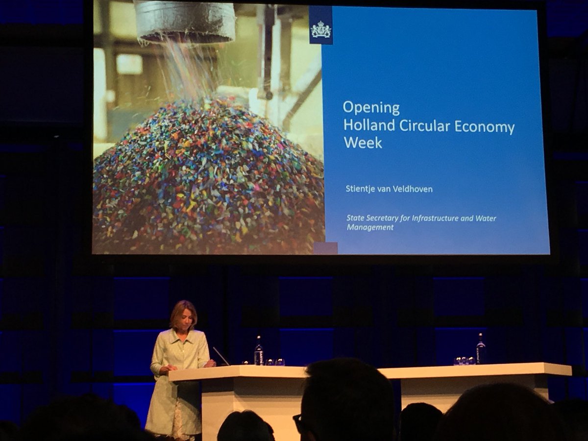 Début de la journée de conférences et d’échanges du #HollandCircularHotspot qui rassemble des délégations européennes, américaines et asiatiques sur l’#EconomieCirculaire 

<a href="/CircularHotspot/">HollandCircularHotspot</a> #HCEW2018 <a href="/AssoOree/">OREE</a> #EntronsDansLaBoucle