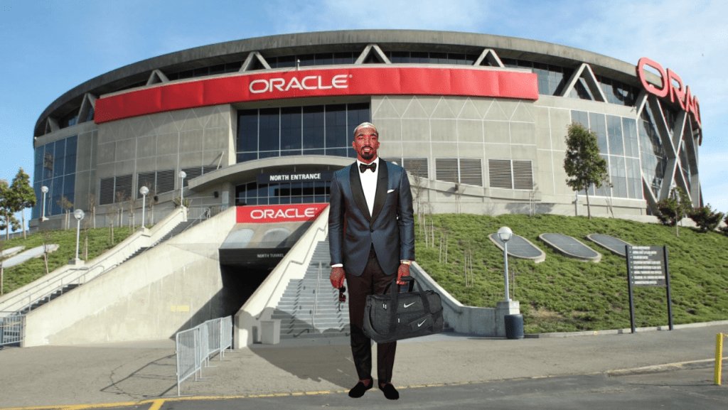 TheFirstReserve's tweet photo. JR Smith Arrives Alone For Game 5 Of The NBA Finals https://t.co/LngO3B46pO https://t.co/8aqjfOOEGC