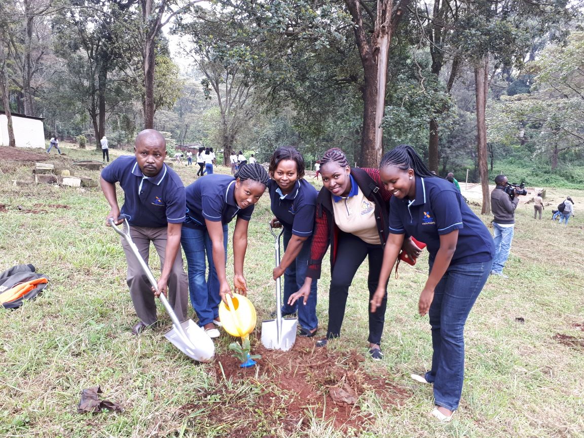 police_sacco's tweet photo. Save the Earth by planting trees! We joined hundreds of Cooperatives in marking the Ushirika Environmental Day on 9th June. #CooperationAmongCooperatives #UnitedForProsperity https://t.co/CO2AS2wicO