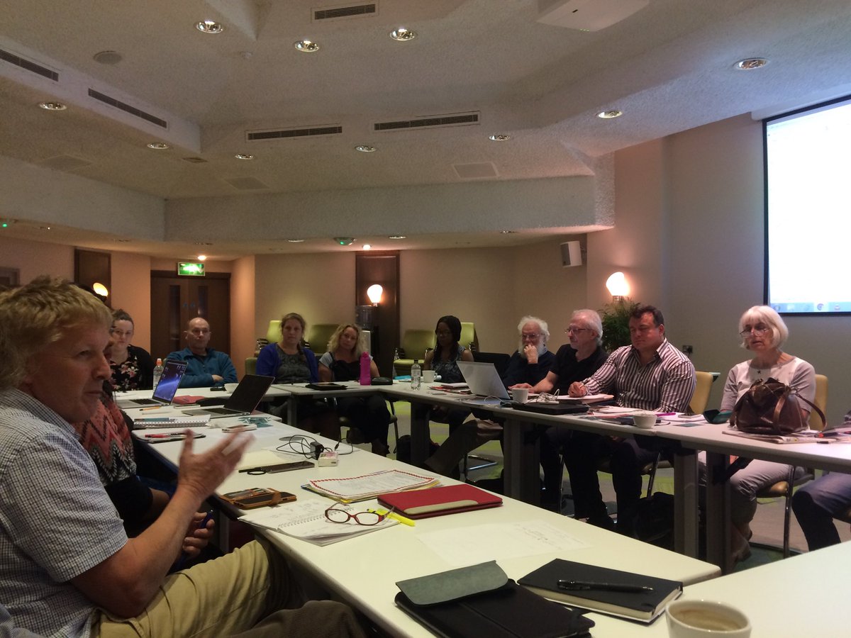 only1colenzojt's tweet image. #MHnursingFuture #psychologistsmatter @UniteinHealth Joint #Mentalhealthnurses and #AppliedPsychologists groups in sunny #Eastbourne talking about the progress and good work of the past couple of days. Hats off to our dedicated #activists and let’s promote great #mentalhealth