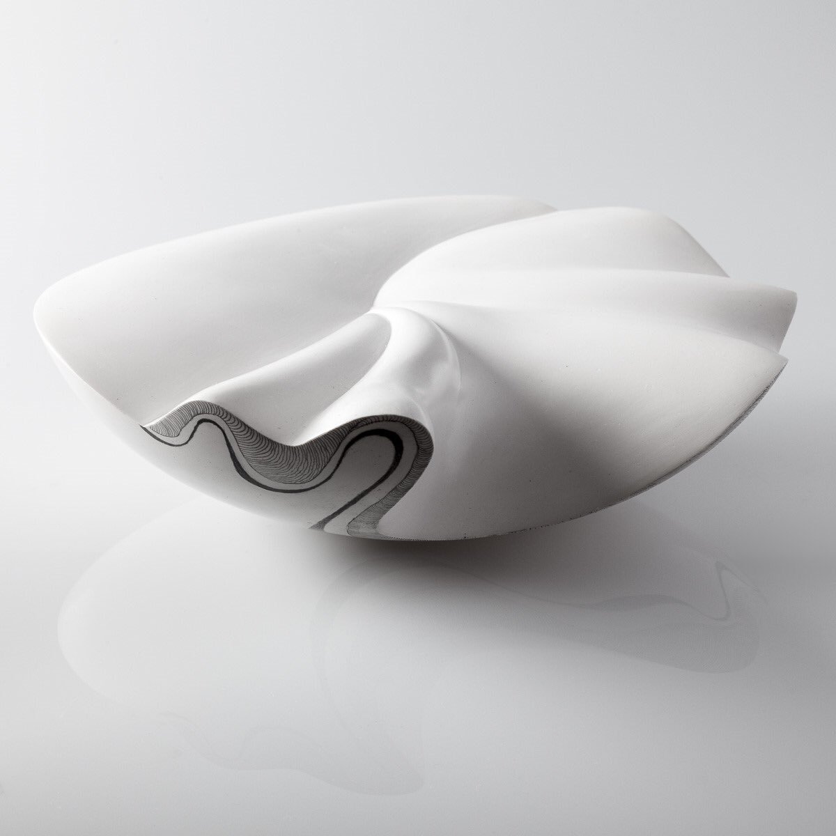 Gallery57art's tweet photo. Windblown - another of Jayne Walker’s fabulous sculptures SOLD. Everyone is amazed by their originality and skill. Crystacal with pencil drawing. #jaynewalker #contemporarysculpture #crystacalplaster #drawingonplaster #whitesculptures @Gallery57art #summerexhibition https://t.co/qxCLEeKRCC