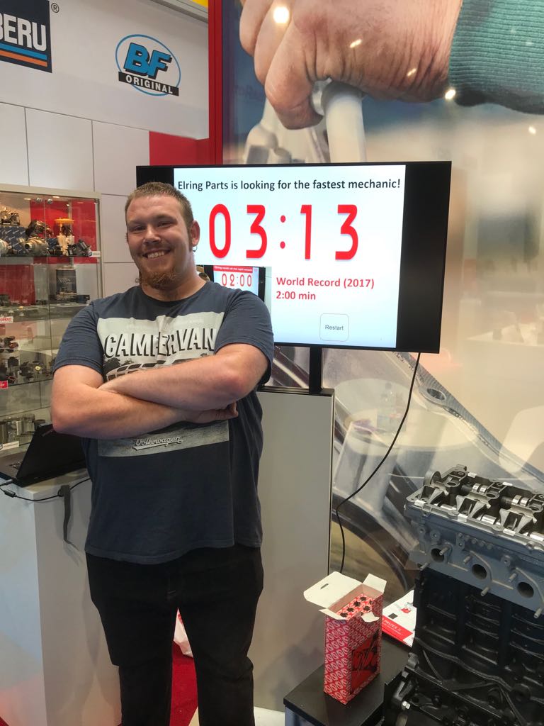 ElringParts's tweet photo. @automechanikaBM Our very own Head Bolt Challenge 🔧 https://t.co/RJ1m0yb3wG