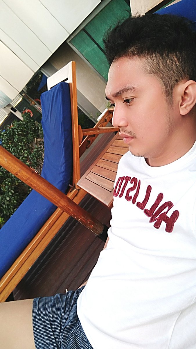 dodoonutina's tweet photo. cambridge, hotel swiss https://t.co/QWtYF9NfmG