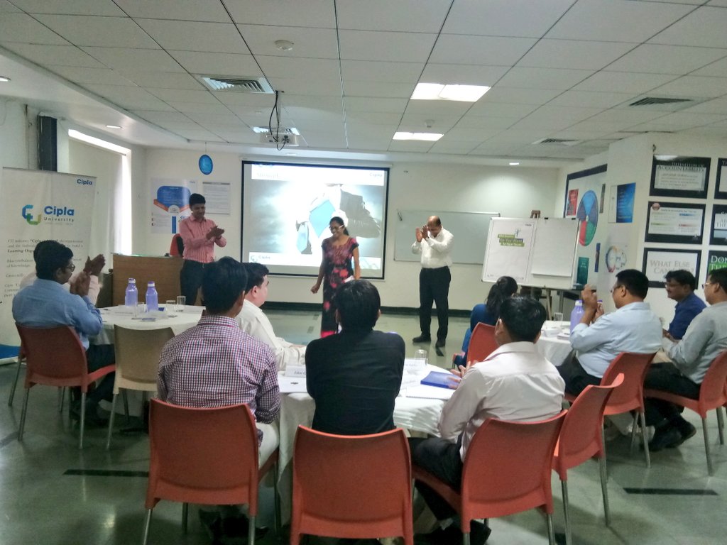 PoojaTiwari_'s tweet photo. Who You Are Is Who You Attract #TheLawOfMagnetism "LEADX Workshop" by @AjitGupta350 @Cipla_Global #CiplaIndore @AshutoshSinghT2 @hemalakshmit @preetibose26 #CiplaUniversity #LearnExcelGrow https://t.co/WhPUTN4sRq