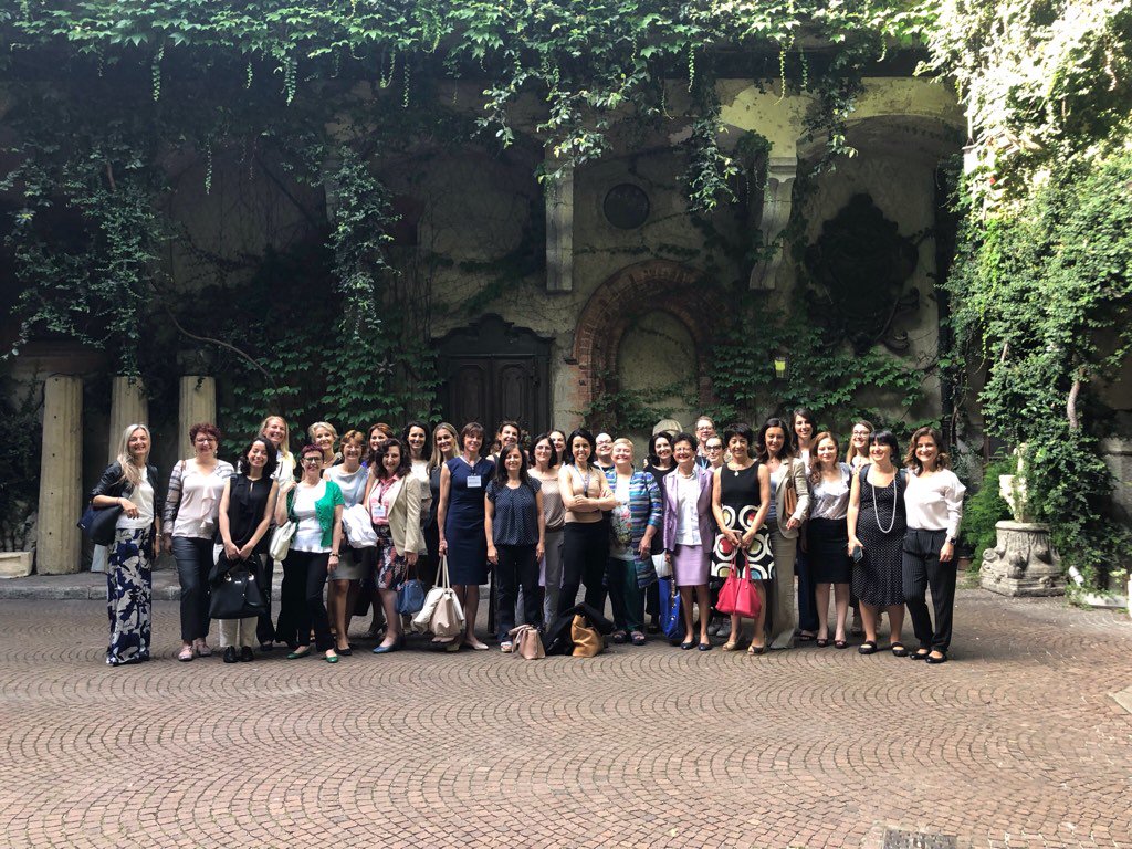 RenataRighettiP's tweet photo. Women in IP Breakfast and visit to Vigna di Leonardo this morning in Milan  @aipla hostes @BugnionSpa &amp; @SIB_ipfirm https://t.co/vHFiykMEpM
