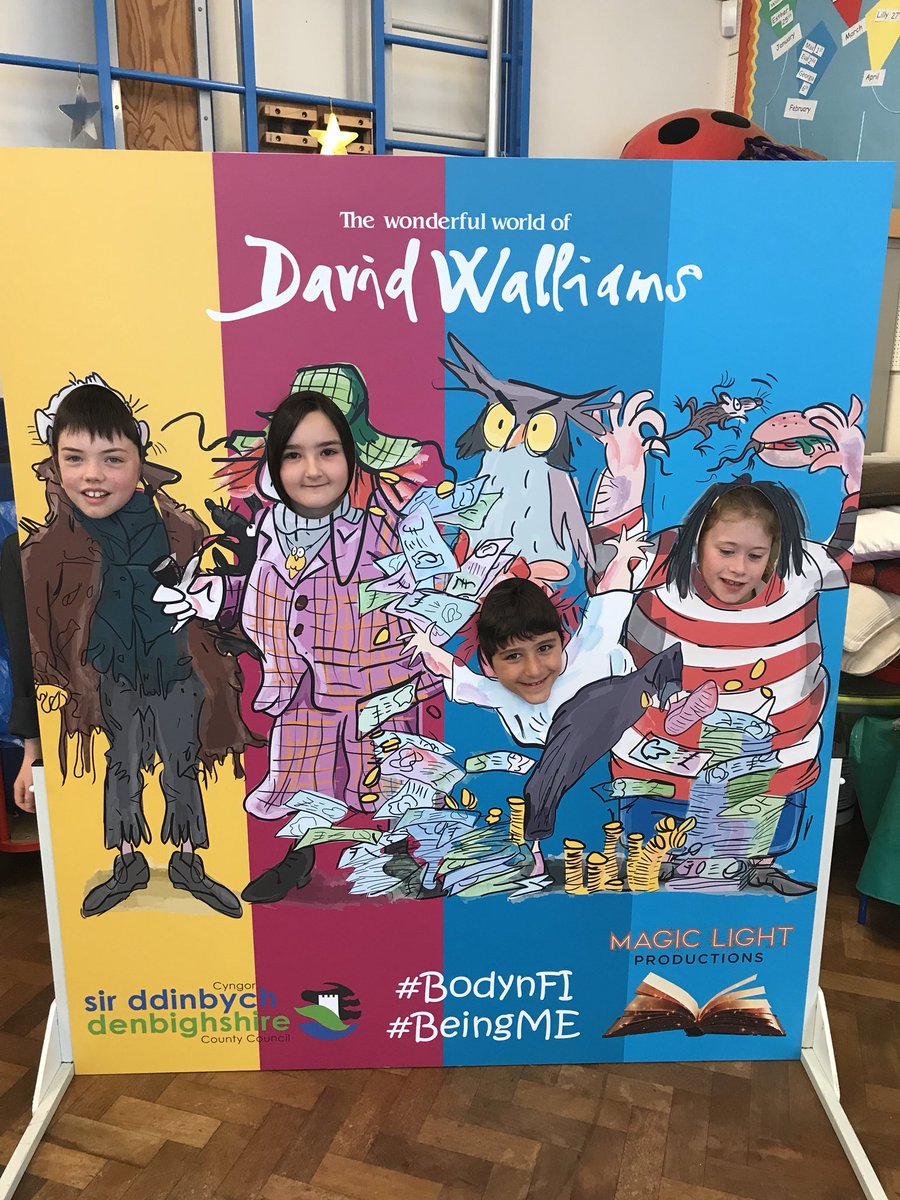 trefnantysgol's tweet photo. Mae’r plant yn mwynhau gwisgo fyny! The children are really enjoying dressing up! They all look amazing in their costumes for The wonderful world of @davidwalliams #BodynFI #BeingME #MagicLightProductions https://t.co/gNzqYasz0J