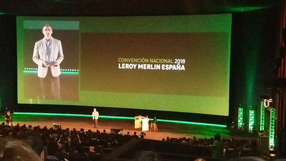 NCapdequi's tweet photo. Relexionando sobre el futuro en la #convencionleroymerlin https://t.co/vSqu6uDbJf