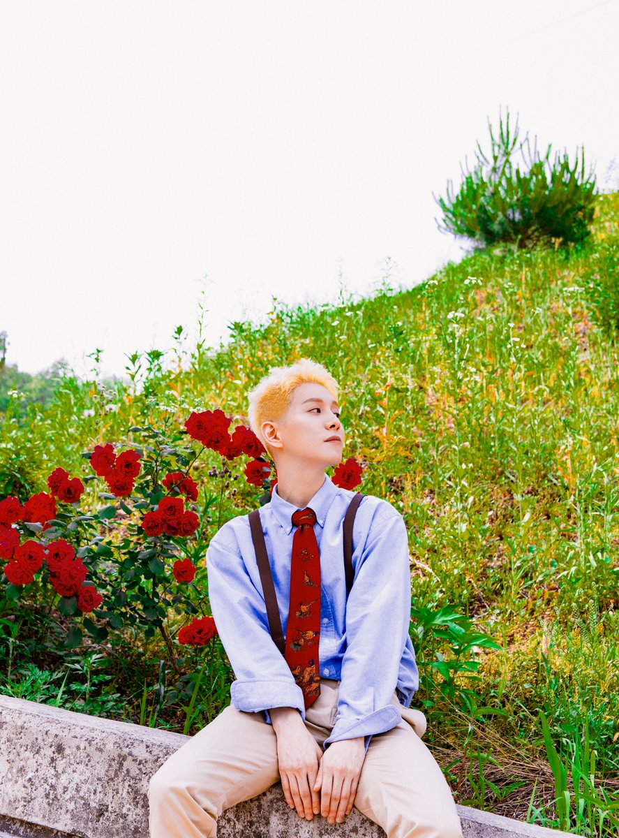 blockb_official's tweet photo. [📷] sooooon

#박경 #PARKKYUNG https://t.co/Rd96qPl9oS