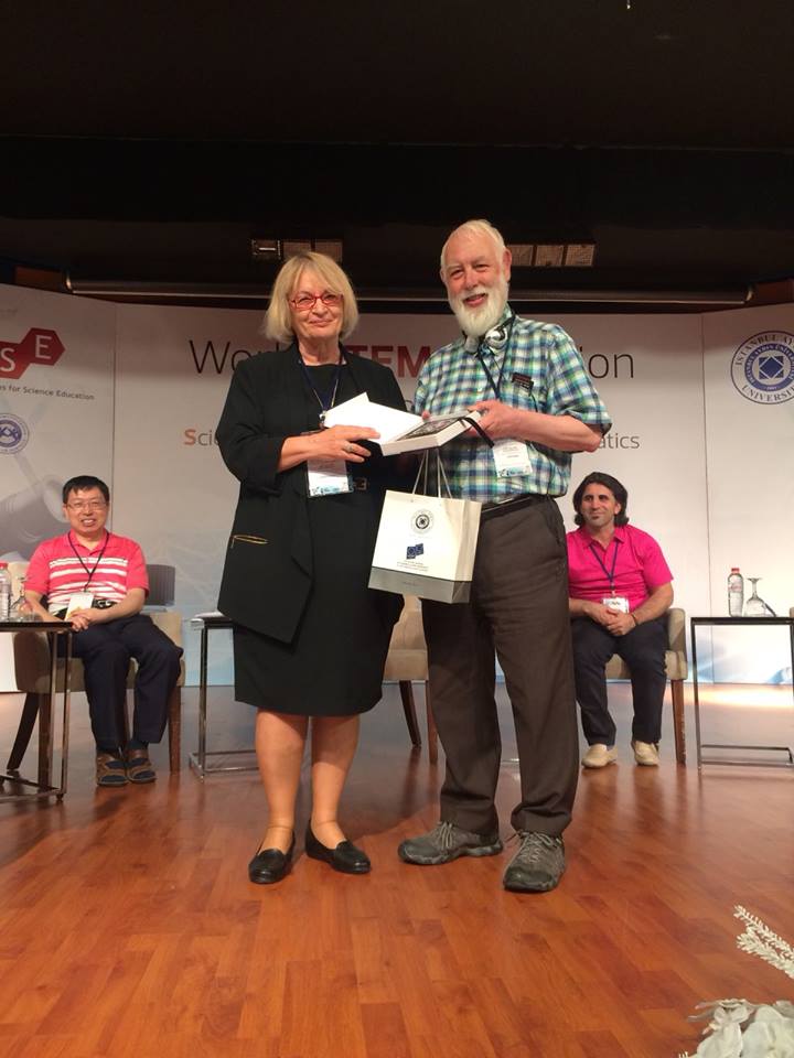 EgitimIau's tweet photo. İstanbul Aydın Üniversitesi ve The International Council of Associations for Science Education (ICASE) tarafından düzenlenen World STEM Education Conference kapsamında ülkemize İngiltere'den gelen Dr. John Oversby, sayın Dekanımız Hamide Ertepınar ile birlikte. #WSEC2018 https://t.co/DoT4esRN4z