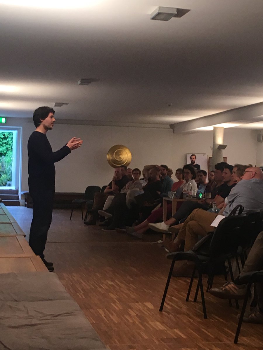 Mind_Events's tweet image. Philip Kove über das Bedingungslose Grundeinkommen und Direkte Demokratie. #MIND2018