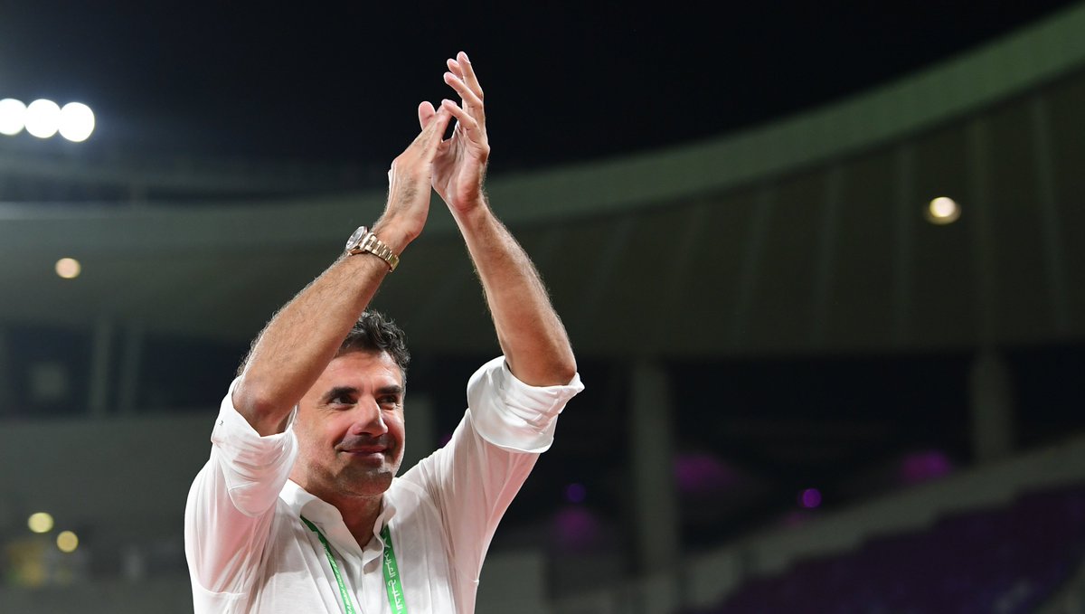 alainfcae's tweet photo. أعرب عن فخره واعتزازه بثقة نادي العين.. 
زوران: لا سقف لطموحات "الزعيم" في الموسم الجديد 
https://t.co/Sr7RcDkezL 
#نادي_العين https://t.co/AdU74cRDUp