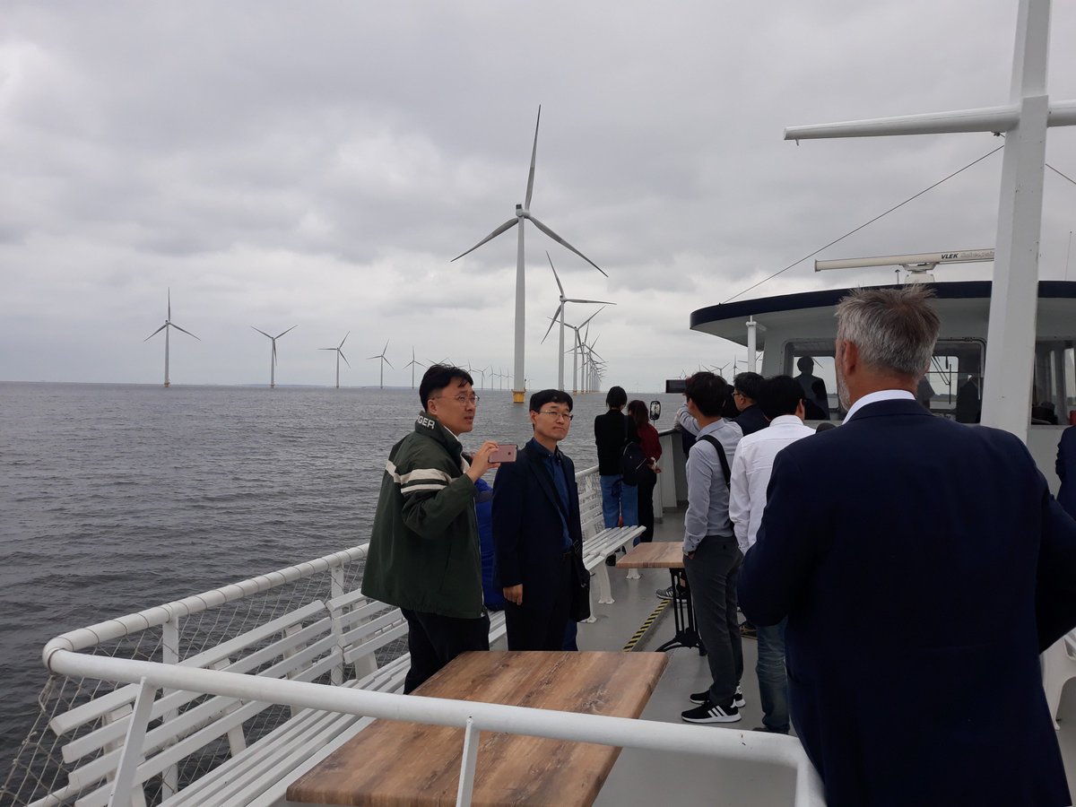 PonderaConsult's tweet photo. Today, @windmindsbv are taking our Korean visitors for the @WindDaysNL to @Westermeerwind for a boat trip along the wind farm, to show how the Netherlands are trying to achieve the #energytransition. 

#WindMinds #WindEnergy https://t.co/AhaMZ8fWrj
