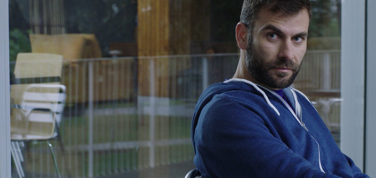 DiegoSabanes's tweet photo. Hoy a las 17 hs en el @teatroolimpia presentamos #LosInvitadosSiempreVuelven en el @FestivalHuesca Al término de la proyección habrá un coloquio con el público. @madridencorto @CineICAA @ECAM_ @Academiadecine @DPHuesca @heraldoes @periodicoaragon https://t.co/E8rgKSsqrk