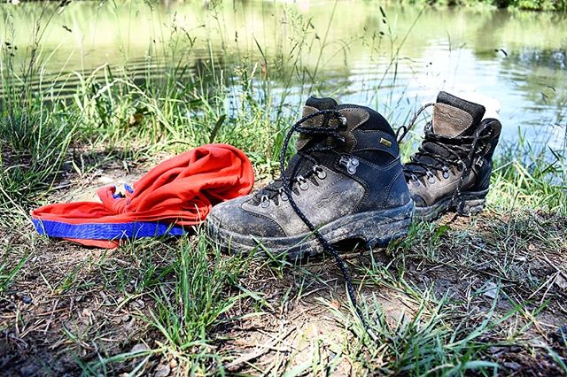 PFADIWART's tweet photo. Fuässbäddele ade Töss
.
.
.
#pfadiwart #pfadi #scout #truppwiking #wanderschuhe #foulard #töss #swim #summertag #sunny https://t.co/DnofuOaiDr