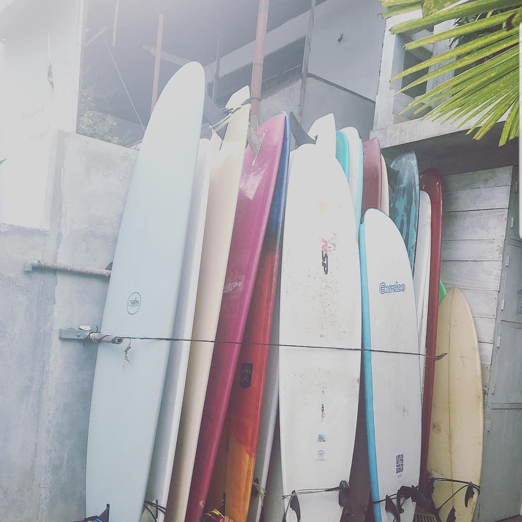 NH_Escapes's tweet photo. SRI LANKA - Grab a surf board and meet us in the sea.
When? This Oct. #SriLanka #surfescape #surferlife #surfinglife #paradise #srilankasurfing #weligama #weligamasurfing https://t.co/3ZooO1MIep
