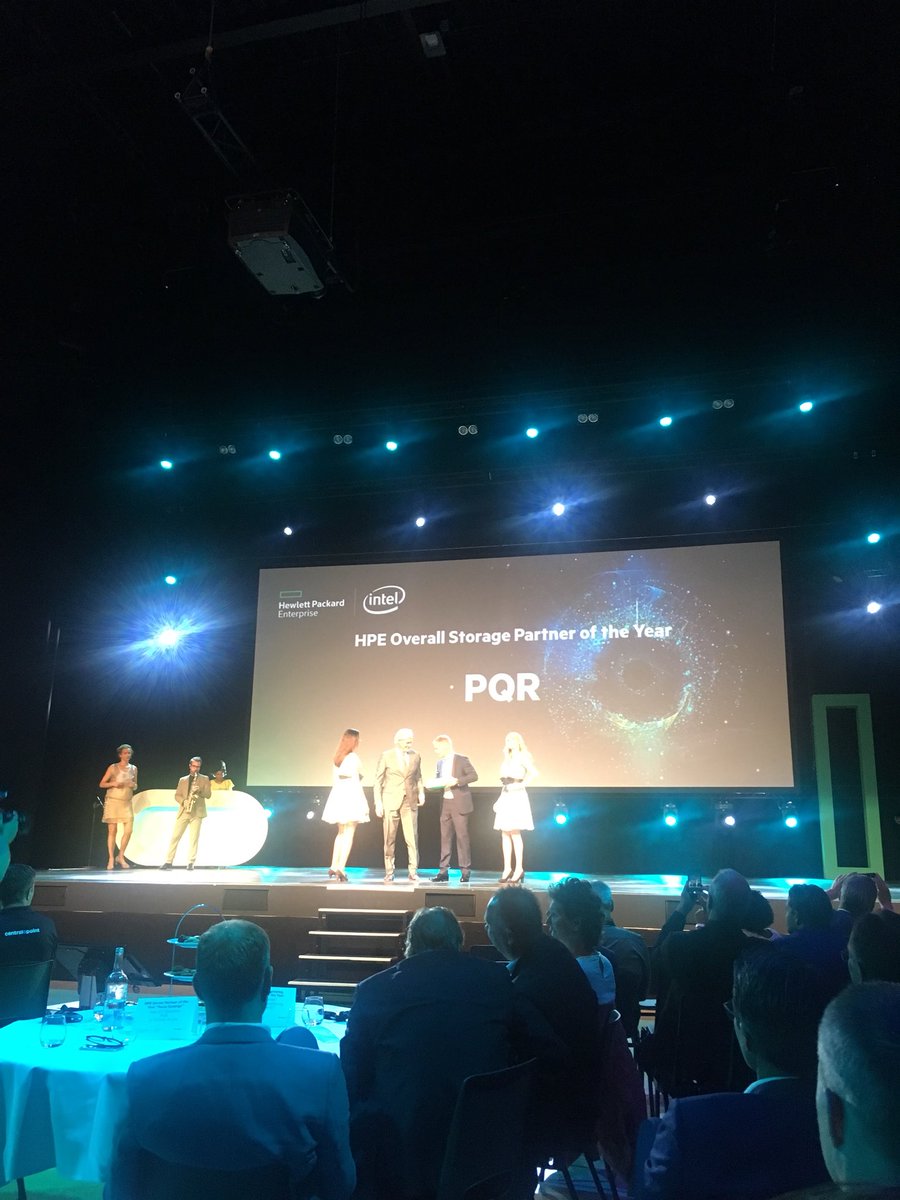 PQRnl's tweet photo. Trots!! @PQRnl wint de Overall Storage partner of the Year award tijdens @HPE_NL #Reimagine https://t.co/5NvOKBbvCQ